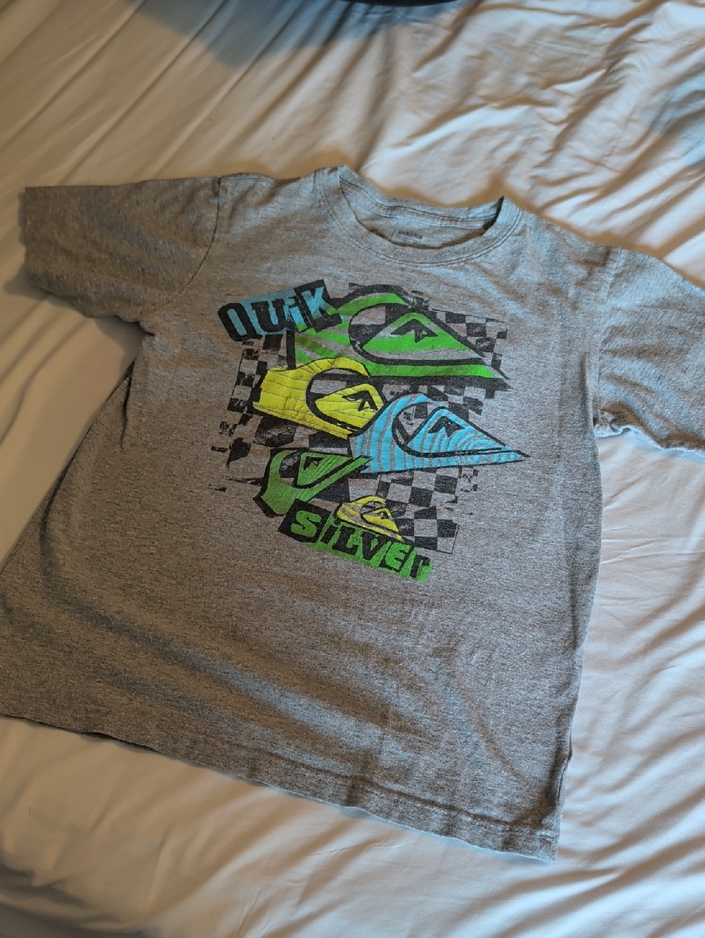 Quiksilver Gray Graphic Logo Tee with Neon Accents Boys 10-12